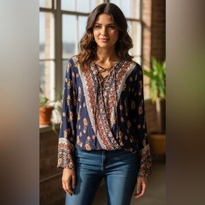 Blue Rair Floral Lace-Up Navy Blouse Size Small nwt
